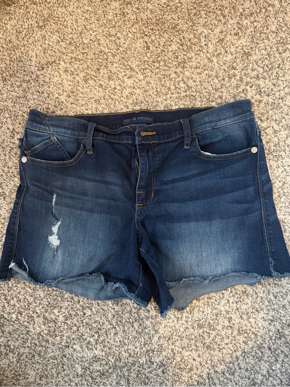 Rock & Republic Dark Wash Denim Cutoff Shorts - Blue